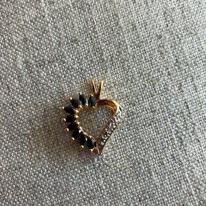 Heart shaped sapphire pendant